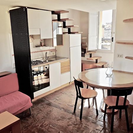Rk San Vitale Flat Bologna Bagian luar foto
